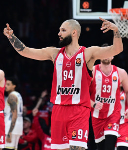 «EuroLeague by Night»: Το σχόλιο του Άρη Λυκογιάννη για τον ημιτελικό Ολυμπιακός -Φενέρμπαχτσε (video)