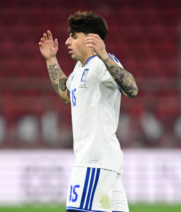 Ανησυχία για Ρότα - Αποχώρησε κουτσαίνοντας από το «Καραϊσκάκης»