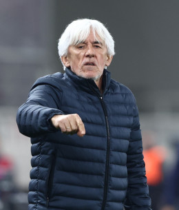 Γιοβάνοβιτς: «Θέλαμε να δούμε αν μπορεί να δώσει λύσεις ο Τεττέη ως αριστερό εξτρέμ»