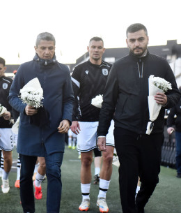 Λουλούδια και στεφάνια στην Τούμπα για τον Κλεομένη (photos & video)