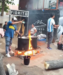 Ο Ντιέγκο θα ήταν χαρούμενος: Το σπίτι του Μαραντόνα στη Βίλα Φιορίτο έχει γίνει κοινωνική κουζίνα
