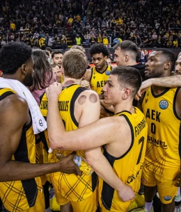 «EuroLeague by night»: Θανάσης Ασπρούλιας και Χρήστος Τσάλτας μεταφέρουν το ρεπορτάζ της ΑΕΚ από την Μπανταλόνα