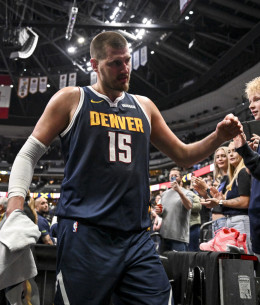 Κάντε πέρα περνάει ο Γιόκιτς: Ο μόνος στην ιστορία με δύο ατομικά βραβεία «αντίθετα»