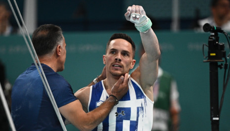 Τρομερός Πετρούνιας με χρυσό μετάλλιο στο Παγκόσμιο Κύπελλο του Καΐρου!