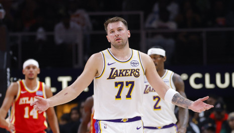 Αυτό είναι το πρόστιμο του NBA στον Λούκα Ντόντσιτς για τη χειρονομία του στους διαιτητές