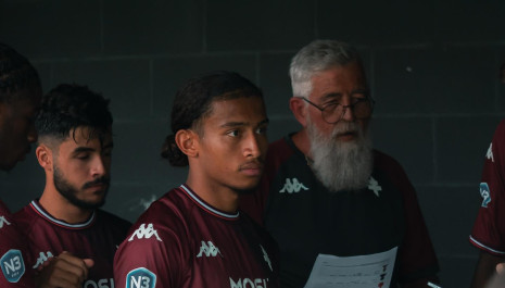 Aπό το σκοτάδι στο φως - Ο Ντος Σάντος υπογράφει το πρώτο του συμβόλαιο 100 ημέρες μετά την φωτιά στην Ελβετία