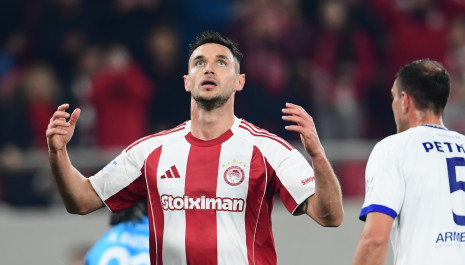 Αποχαιρετά οριστικά τον Ολυμπιακό ο Γιάρεμτσουκ - Η Λιόν ενεργοποιεί τη ρήτρα αγοράς