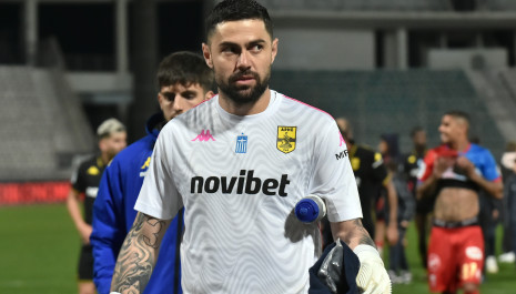 Ευτυχώς που ήταν πάλι εκεί ο Αθανασιάδης για τον Άρη