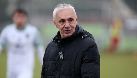 Αποχώρησε ο Χαραλαμπίδης από τον Καμπανιακό