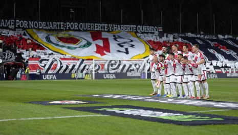 Ποδοσφαιριστής της Ράγιο Βαγιεκάνο τραυματίστηκε σε αγώνα της Σενεγάλης και είναι αμφίβολος για το ματς με την ΑΕΚ