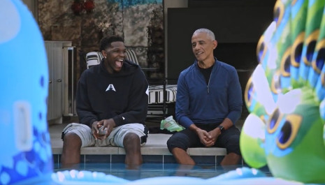 Ένας εναντίον ενός: Ο Άντονι Έντουαρντς και ο Μπαράκ Ομπάμα αναμετρώνται και συνεργάζονται