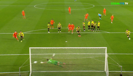 Το δοκάρι της Τσέλιε με το φάουλ του Σέσλαρ (video)