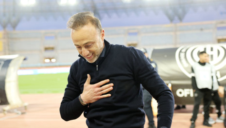 Έδωσε το σύνθημα ο Κόντης: «Το λέω και ανατριχιάζω, θα σηκώσουμε το Κύπελλο»