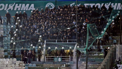 Πότε ήταν η τελευταία ανταλλαγή εισιτηρίων οπαδών σε ντέρμπι στο πρωτάθλημα (video)