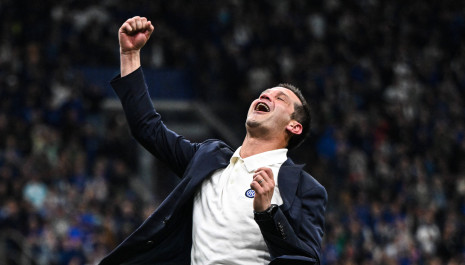 Ο Κίβου έβαλε το κεφάλι του στον κάδο του πλυντηρίου (ή πώς αντέχεις την τρέλα για να πάρεις πρωτάθλημα)