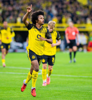 Με ήρωα Αντεγέμι, η Ντόρτμουντ πήρε διπλό στην έδρα της Στουτγκάρδης
