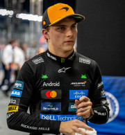 Η McLaren επέστρεψε στην κορυφή: Ταχύτερος οδηγός στο FP2 ο Όσκαρ Πιάστρι