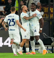 Η Ίντερ λύγισε στο φινάλε τη μαχητική Λέτσε και συνεχίζει τη προέλαση στην Serie A