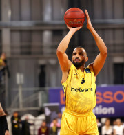 Η Μπασάκσεχιρ «έκλεψε» το παιχνίδι στο τέλος από τον Άρη