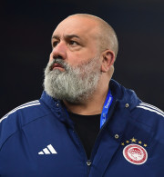 Καραπαπάς: «Ο θρύλος του ελληνικού ποδοσφαίρου ανήκει στο Champions League, θα τα δώσουμε όλα για το πρωτάθλημα»