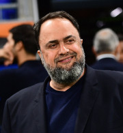 Ο Β. Μαρινάκης στην ελίτ του αθλητισμού και των επιχειρήσεων