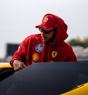 Δείπνο και μασάζ: Η «καυτή» βραδιά του Λιούις Χάμιλτον με την Κιμ Καρντάσιαν