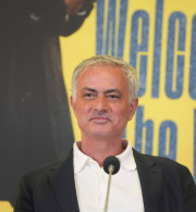 Στο στόχαστρο ομάδας της Premier League o Μουρίνιο - «Ψήνεται» η μεγάλη επιστροφή