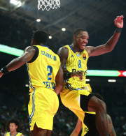 Με «buzzer beater» του Κλαρκ η Μακάμπι πήρε την ματσάρα απέναντι στην Παρτίζαν