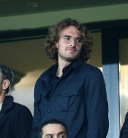 Ο Τσιτσιπάς αποκαλύπτει: «Ήμουν με αυτούς τους δύο τύπους όταν μέθυσα για πρώτη φορά στη ζωή μου»