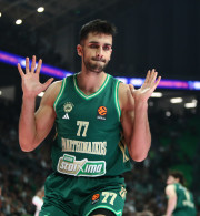 Το «ευχαριστώ» του Παναθηναϊκού στον Γιουρτσεβέν