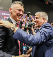 Ομπράντοβιτς και Γιασικεβίτσιους τα… έσπασαν στον Ρέμο μετά το διπλό επί του Παναθηναϊκού – Δείτε τα videos