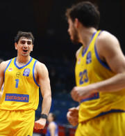 To καταιγιστικό Περιστέρι διέλυσε τον Ηρακλή και... βλέπει Play-Offs