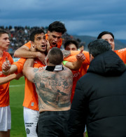 Κρητικό… γλέντι μέσα στη Λιβαδειά για την μεγάλη πρόκριση του ΟΦΗ στον τελικό (photos & video)