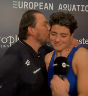 Φιλί του Παυλίδη στη Μυριοκεφαλιτάκη: «Έχει ακούσει τα περισσότερα επειδή την αγαπώ πιο πολύ από όλους»