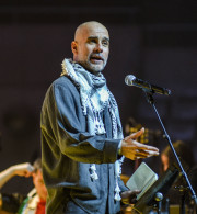 O Γκουαρδιόλα απάντησε στον Ράτκλιφ: «Να αγκαλιάσουμε τις άλλες κουλτούρες, ολοι θέλουν μία καλύτερη ζωή»