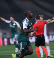 Οι Σέρβοι αποθεώνουν τον Τεττέη: «Είναι η ελληνική έκδοση του Λαμίν Γιαμάλ»