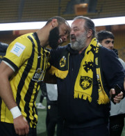 Η παρακάμερα του ΑΕΚ - Λεβαδειακός: Οι αγκαλιές Ηλιόπουλου και οι πανηγυρισμοί (video)