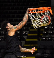 Επιστροφή στη δράση με απουσίες για την ΑΕΚ