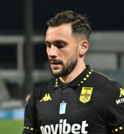 «Έκρηξη» Σαββόπουλου στο «BACK2ΜΠΑΚ»: «Νέος φίλος μας το κολλύριο - μαύρο χάλι...» (video)