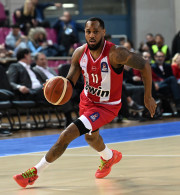 Ο Μόρις επέστρεψε δυναμικά στη δράση για τον Ολυμπιακό και φώναξε «παρών» για τον τελικό