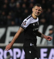 Αγωνία για Λόβρεν στον ΠΑΟΚ