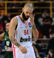 Ο Ολυμπιακός δεν αντέδρασε γι' αυτό οφείλει να δράσει