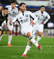 Ο «μονομάχος» Καλάμπρια φόρεσε την πανοπλία την στιγμή που τον χρειαζόταν ο Παναθηναϊκός