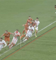 Η διαμάχη για το VAR ξεσπά και στη Bundesliga - Καταγγελίες για λάθος γραμμές του οφσάιντ