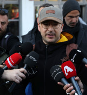 Αρχηγός της αποστολής του Άρη: «Ζήσαμε ανησυχητικές στιγμές, ακούγαμε εκρήξεις» (video)