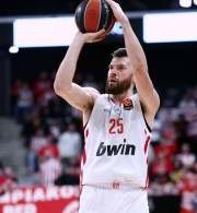 «Βόμβα» από Ιταλία: «Ο Πίτερς έχει έρθει σε συμφωνία με την Αρμάνι Μιλάνο για δύο χρόνια»