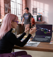 Η Lenovo ενισχύει φορητότητα, δημιουργικότητα και παραγωγικότητα