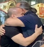 Η επική ατάκα του Μάριου Ηλιόπουλου στον Μιχάλη Ζαμπίδη - Τι ρήτρα θα πληρώσει αν χτυπήσει τον Μεϊγουέδερ