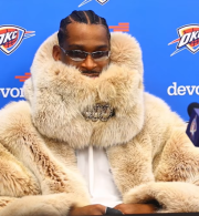 Αύρα MVP: Ο Σέι Γκίλτζιους - Αλεξάντερ φόρεσε τη γούνα του και πήγε στη Νέα Υόρκη