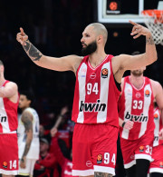 Η βραδιά του Φουρνιέ: Έκανε ρεκόρ πόντων και PIR στη νίκη του Ολυμπιακού επί της Φενέρμπαχτσε